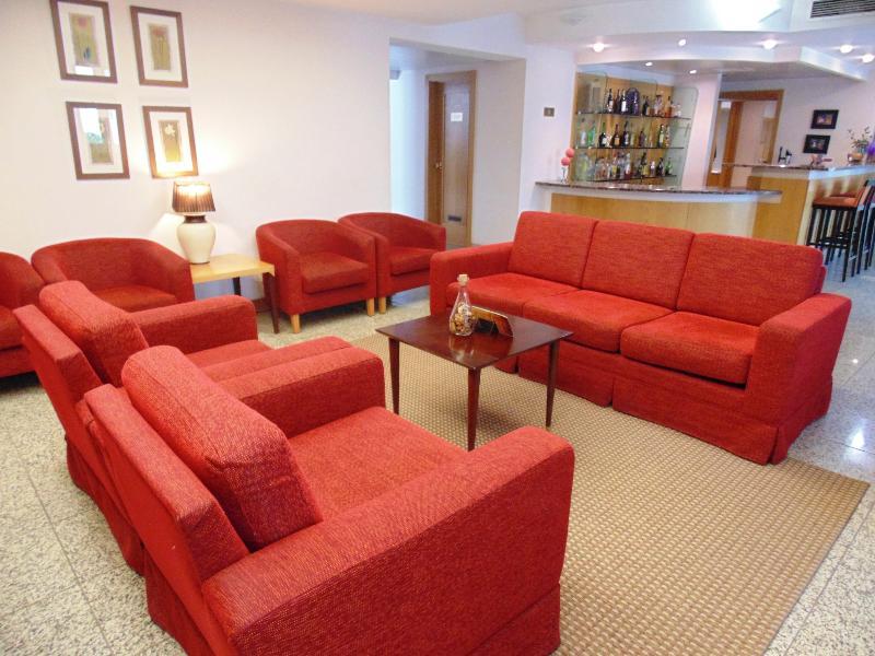 Quality Inn Montalegre Eksteriør billede